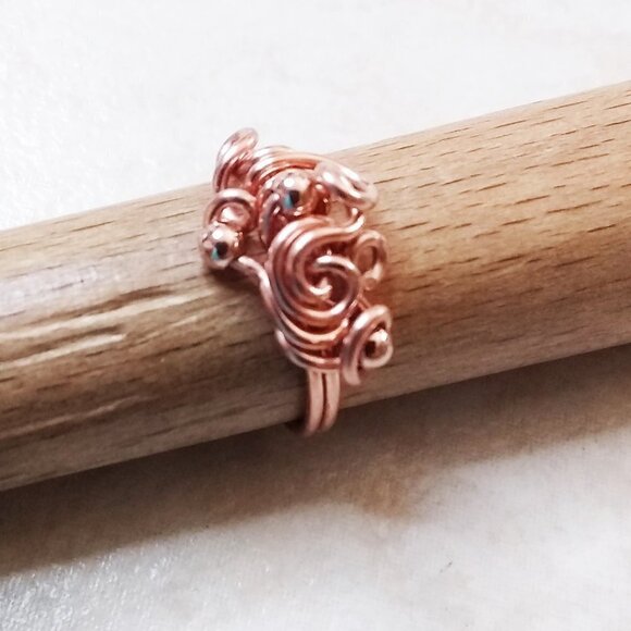 Stunning & One-of-a-kind Copper Wire Ring - Size 6.75-7 - Girly Swirly & Curly! - Picture 3 of 11